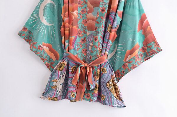 Floral Belt Moon Kimono